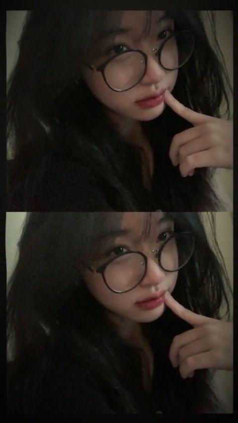 Grunge Asian, Acubi Club, Makeup Chinese, Pretty Girl Aesthetic, Acubi Style, Acubi Fashion, Chinese Social Media, Gyaru Makeup, Selfie Aesthetic