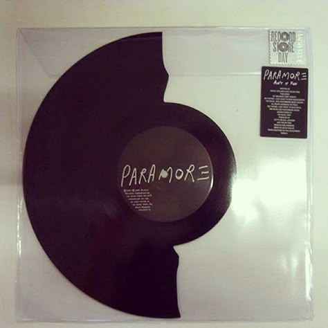 Paramore - Ain't It Fun (Vinyl) Paramore Aint It Fun, Future Library, Broken Record, Vinyl Aesthetic, Vinyl Player, Sounds Good To Me, Sing To Me, Record Players, Pacific Blue