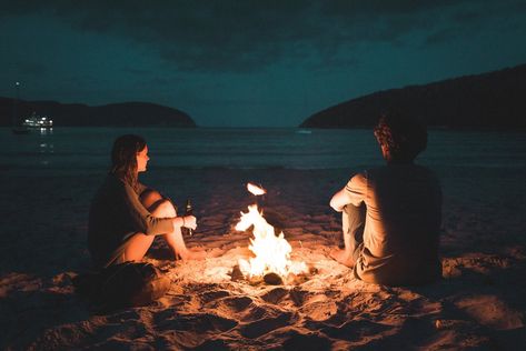 Couple Trivia Questions, Romantic Staycation Ideas, Couples Trivia, Camping Date, Asmr Sleep, Romantic Camping, Beach Fire, Romantic Questions, Passionate Couples