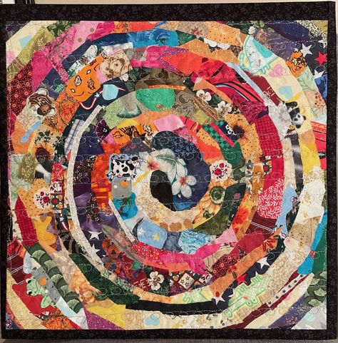 Susan Carlson, Laura Heine, I Spy Quilt, Giraffe Head, Fiber Crafts, Textiles Projects, Raw Edge Applique, Fly On The Wall, Fabric Collage