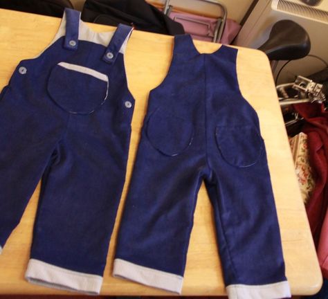 Baby Dungarees Pattern, Cute Little Dresses, Dungarees Pattern, Baby Dungarees, Recycle Jeans, Way To Go, Little Dresses, Dungarees, Diy Sewing