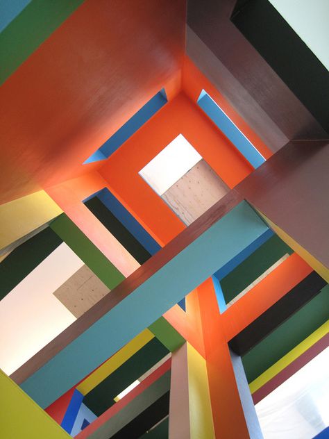 Jeu de niveaux et couleurs Interaktives Design, Architecture Cool, Colour Architecture, Kunst Inspiration, Seni Cat Air, The Ceiling, Utrecht, Amazing Architecture, Art And Architecture