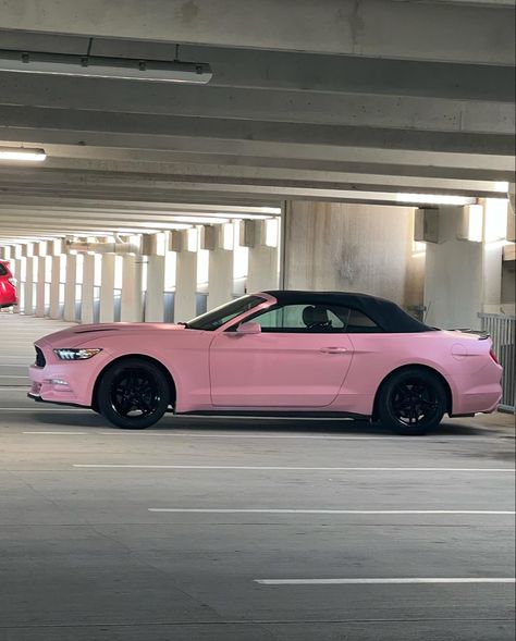 Pink Mustang, Cars Mustang, Mustang Girl, Mustang Wallpaper, Barbie Car, Mustang Ecoboost, 2000s Fashion Trends, S550 Mustang, Car Mods