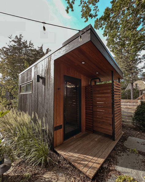 Bespoke Backyard Sauna 🔥🌳🌾 Make your home, backyard, or lake property the retreat you’ve always needed. After two years and hundreds of hours of use, this sauna is still as beautiful as the day it was installed. Features: 🔥 BRNSH Burned Pine Exterior Cladding from @arborwood.co 🚿 Exterior Rain Shower for Cold Immersion 🪨 Wi-Fi Enabled @huumsauna electric stove 🪑Seating for 8 people in the hot room 🧖‍♀️ Cozy changing room for respite An outdoor sauna provides the perfect place to rese... Finnish Sauna Outdoor, Cold Immersion, Sauna Inspiration, Nordic Sauna, Backyard Sauna, Kitchen With High Ceilings, Lake Property, Sauna House, Home Backyard