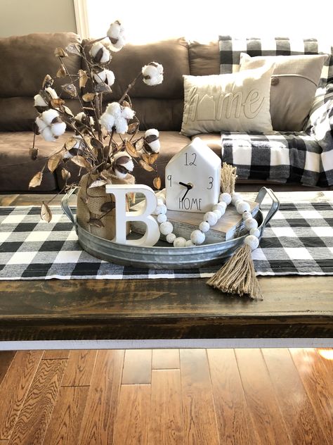 Living Room Decor Hobby Lobby, Farmhouse Coffee Table Decor, Coffee Table Decor Living Room, Rae Dunn Decor, Hobby Lobby Decor, Coffee Table Centerpieces, Table Decor Living Room, Coffee Table Farmhouse, Farmhouse Decor Living Room