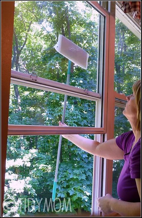 Easy Window Cleaning Tip at TidyMom.net.  I would use the swiffer from the outside because of the screens.  This will keep me from having to haul out the ladder. Window Cleaning Tips, Deep Cleaning Tips, Window Cleaning, Household Cleaning Tips, Diy Cleaners, Cleaning Recipes, Simple Life Hacks, Cleaners Homemade, House Cleaning