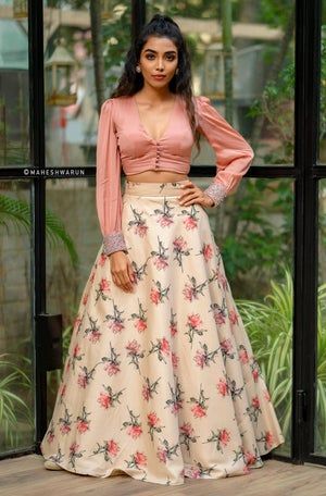 Lehengas - ANJU SHANKAR LABEL Lehenga Ideas, Black Sequin Crop Top, Sequins Lehenga, Prom Dress Ideas, Maroon Crop Top, Embellished Clothing, Organza Top, Green Lehenga, Gold Skirt