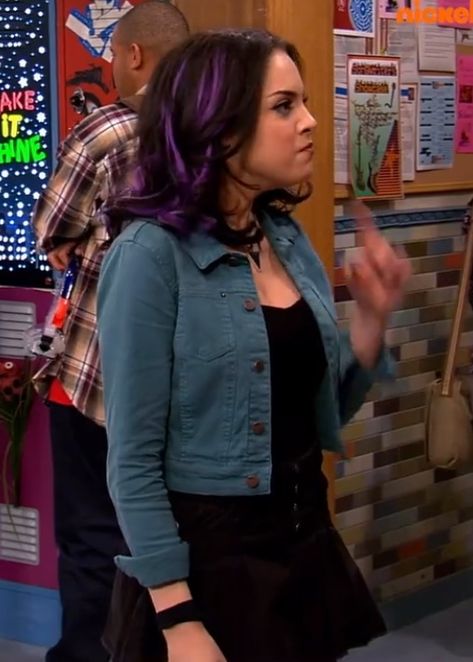 Jade West Purple Hair, Jade Victorious Outfits, Jade West Hair, Jade West Outfits, Jade West Style, Jade Victorious, Jade West Victorious, Tv Characters Outfits, Liz Gilles