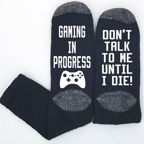 Sock Sayings, Cricut Socks, Fortnite Ideas, Cricut Pins, Funny Skits, Sock Ideas, Gamer Funny, Circuit Machine, Cricut Gifts