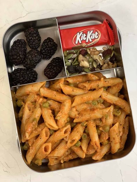 Lunch Recipes Indian, Creamy Tomato Pasta, Lunch Box Idea, School Lunch Recipes, Tiffin Recipe, Kids Lunch Recipes, Healthy Lunches For Kids, Healthy School Lunches, Veggie Pasta