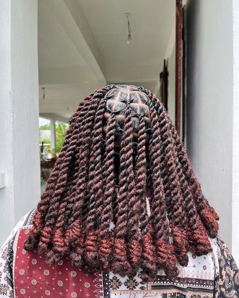 Invisible Locs Hairstyles, Invisible Locks, December Hairstyles, Wool Hairstyles, Brazilian Wool Hairstyles, Butterfly Locks, Brazilian Wool, Invisible Locs, Hair Braid Designs