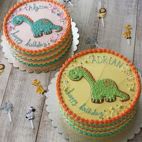 Buttercream Dinosaur Cake, Sheet Cake Designs, Third Birthday Party, Cartoon Cake, Simple Cake, Dinosaur Cake, Easy Cake Decorating, Third Birthday, Sheet Cake