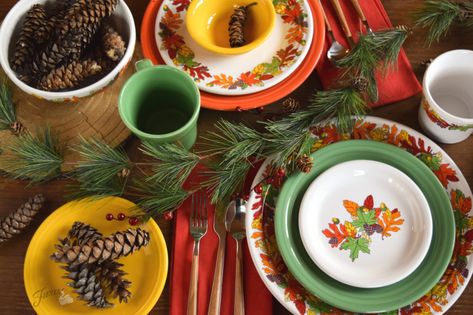 Holiday Introductions from Fiesta Dinnerware – Fiesta Blog Halloween Candy Bark, Fiesta Kitchen, Fiesta Table, Buffet Plate, Blue Dinnerware, Classic Christmas Tree, Blue Christmas Tree, Fiesta Dinnerware, Winter Table