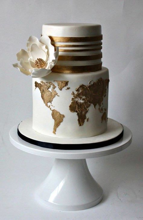 20 Travel Themed Wedding Cakes | SouthBound Bride Travel Theme Cake, Travel Theme Wedding Cake, Journey Theme, Aviation Wedding, Fab Cakes, Travel Cake, Travel Themed Wedding, Themed Wedding Cakes, Travel Theme Wedding