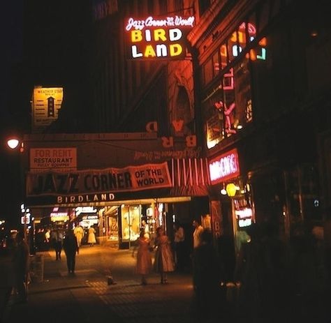 Birdland [The original Birdland 1949–65] Jazz Corner of the World - Broadway & 52nd Street, NYCIt was the bebop era, when jazz was at the height of its powers and New York City Dickie Greenleaf, Birdland Jazz Club, Mia Dolan, Tom Ripley, Jazz Night, 1950 Style, Jazz Clubs, Nyc Vintage, Sing Sing