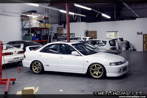 Type R Sedan 4 Door Jdm Cars, Acura Integra 4 Door, Jdm Integra, Integra Dc2, Car Community, Honda Integra, Acura Cars, Integra Type R, Ac Cobra