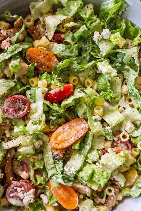 Portillo's Chopped Salad - Must Love Garlic Portillos Salad, Corn Pasta, Ditalini Pasta, Elbow Pasta, Bacon Chicken, House Salad, Must Have Kitchen Gadgets, Crispy Chickpeas, Romaine Lettuce Salad