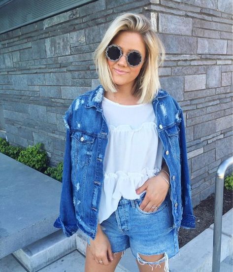 Short Blonde Hair // @bresheppard Bree Shepard, Black Jeans Outfit Aesthetic, Black Jeans Outfit Summer, Jeans Outfit Aesthetic, Bre Sheppard, Summer Fashion For Teens, Summer Outfits For Teens, Black Jeans Outfit, Aesthetic Winter