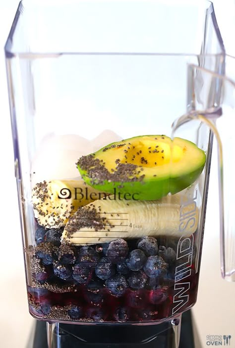 Blueberry Avocado Smoothie 3 Blueberry Avocado Smoothie, Blendtec Recipes, Avocado Smoothie Recipe, Blender Smoothie, Avocado Dessert, Power Smoothie, Gimme Some Oven, Resep Diet, Smoothie Prep