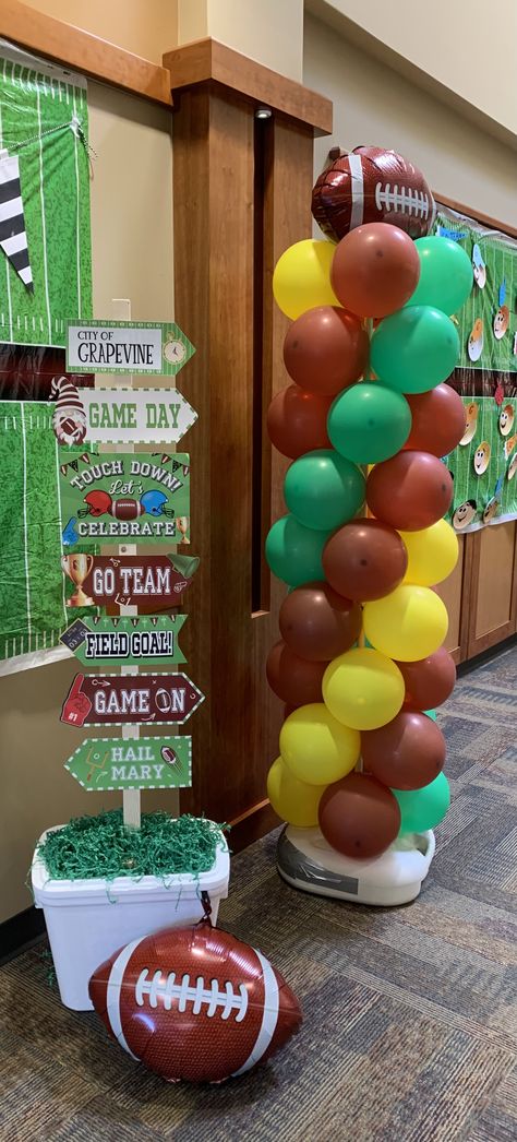 High School Football Concession Stand Ideas, Football Concession Stand, Super Bowl Ideas, Football Banquet Centerpieces, Twins Graduation, Super Bowl Party Ideas, Football Centerpieces, Football Goal Post, Banquet Centerpieces