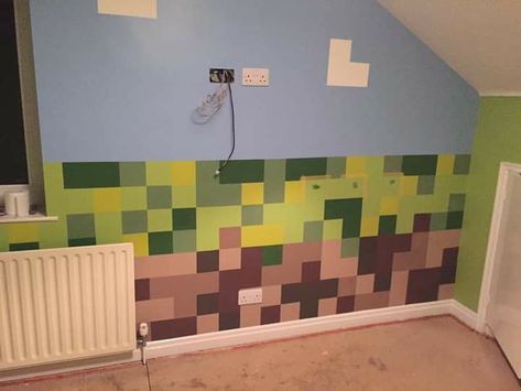 Minecraft Bedroom Wall Ideas, Minecraft Wall Mural, Boy Game Room Ideas, Minecraft Bedroom Ideas Real Life, Minecraft Kids Room, Minecraft Mural, Roblox Bedroom, Boys Minecraft Bedroom, Minecraft Room Decor