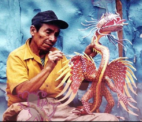 Pedro Linares Mexican Artists, Carnival Masks, Popular Art, National Art, Arte Popular, Dragon Design, Mexican Art, Mexican Folk Art, Animal Sculptures