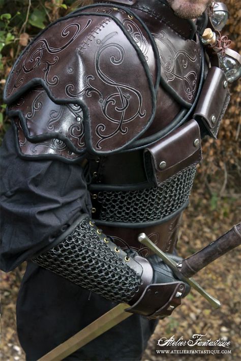 witcher style geralt medieval fantasy larp gn leather chainmail armor (With images) Fantasy Leather Armor, Chain Mail Armor, Chain Armor, Mail Armor, Chainmail Armor, Leather Armour, Plate Armor, Viking Armor, Armor Design