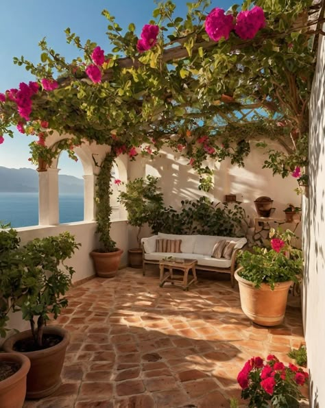 Mediterranean Garden Aesthetic, Mediterranean Terrace Ideas, Pergola Mediterranean, Tuscan Outdoor Patio, Spanish Style Garden, Mediterranean Outdoor Patio, Mediterranean Patio Ideas, Tuscan Backyard, Mediterranean Balcony