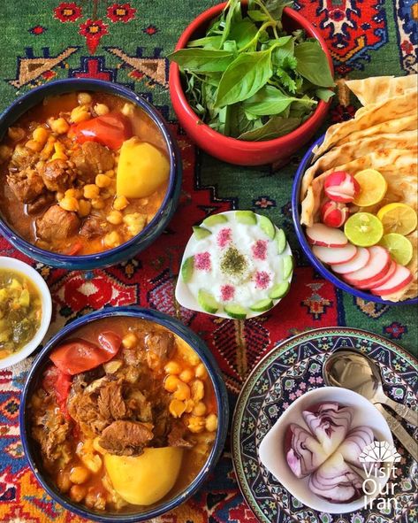 Iranian Cuisine, Persian Cuisine, Iranian Food, Food Photoshoot, Food Photography Tips, Persian Food, Cooking Together, Authentic Recipes, Foods To Eat