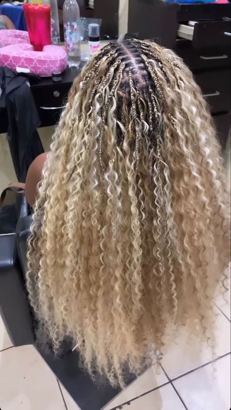 Bohoieam Braids, Blonde Mermaid Braids, Blonde Boho Braids Black Women, Melanin Hairstyles, Romantic Waves, Mermaid Braid, Short Box Braids Hairstyles, Hairstyles 2024, Ombre Hair Blonde