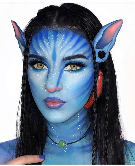 Instagram Avatar, Makeup Pictorial, White Liner, Face Paint Makeup, Makeup Humor, White Liners, Dramatic Makeup, 31 Days Of Halloween, Halloween Makeup Looks