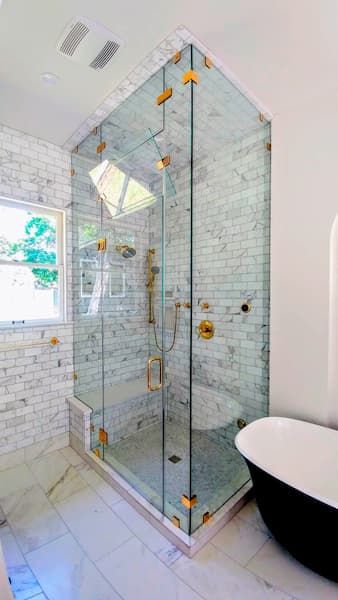 Small Steam Showers Bathroom Master Bath, Steam Shower With Window, Shower With Steam Room, Steam Shower Small Bathroom, Home Steam Shower, Small Steam Room, Walk In Steam Shower Ideas, Steamer Shower Bathroom, Small Steam Shower Ideas