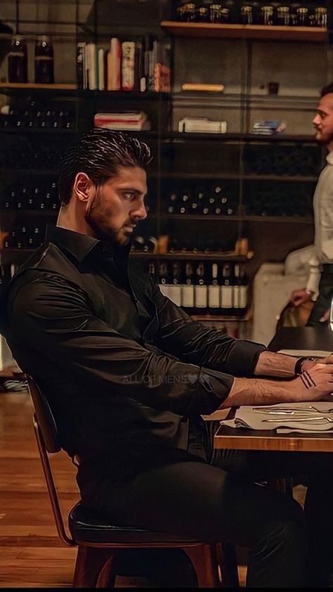 Massimo Torricelli Aesthetic, Massimo Aesthetic, Don Massimo Torricelli, Italian Men Mafia, Mafia Men, Handsome Italian Men, Michele Morrone, Italian Boys, Dark Men