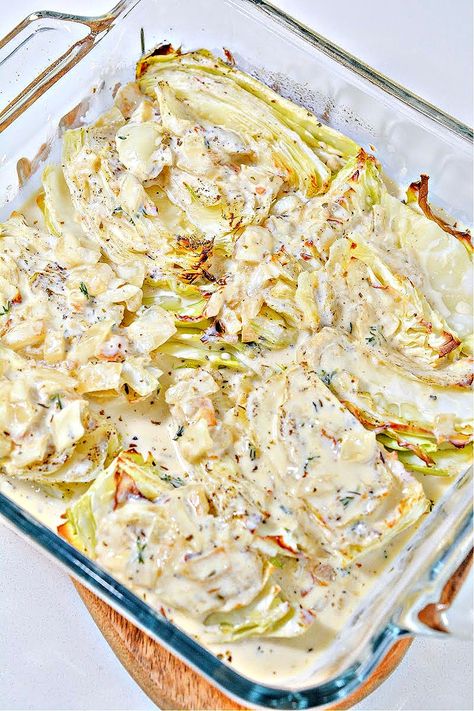 Keto Cabbage Au Gratin Cabbage Au Gratin, Keto Cabbage Recipe, Best Cabbage Recipe, Napa Cabbage Recipes, Keto Cabbage, Creamed Cabbage, Cabbage Side Dish, Cabbage Casserole Recipes, Baked Cabbage