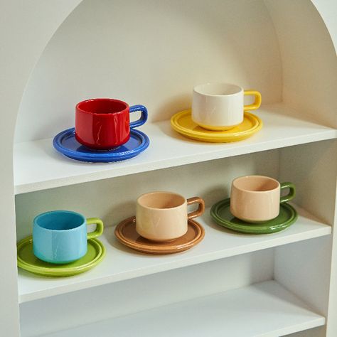 Coffee’s ready! These delightful coffee mugs are vibrantly colored with contrasting handles that coordinate with their saucers. Bold and beautiful, each set adds a cheery touch to any setting. Enjoy tea with the neighbors or morning coffee with your sweetie. With eye-catching colors, these Color Wheel Coffee Sets offer an instant pick-me-up and set the tone for an upbeat day. Each set of 3 cups and saucers makes a fabulous gift for a co-worker, relative or friend. Know someone who is going off t Blue Cups, Coffee Cup Set, Organic Forms, Colorful Ceramics, Cups Set, White Cups, Coffee Cups And Saucers, Tableware Collection, Tea Art