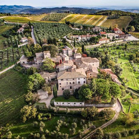 Tuscany Travel, Toscana Italia, Perfect Road Trip, Empire Romain, Under The Tuscan Sun, Italy Holidays, Montepulciano, Voyage Europe, Holiday Villa