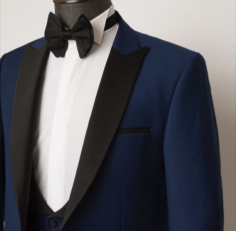 Navy Blue Tuxedo, Blue Tuxedo, Navy Blue Tuxedos, Formal Dress Code, Satin Shawl, Blue Tuxedos, Silk Pattern, Italian Traditions, Bespoke Suit