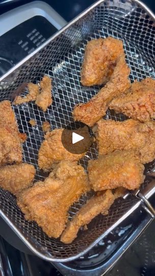 Fried Salmon Nuggets, Deep Fried Salmon, Salmon Nuggets, Seafood Diet, Fried Salmon, Salmon Dishes, Seafood Dishes, Appetizers For Party, Catfish