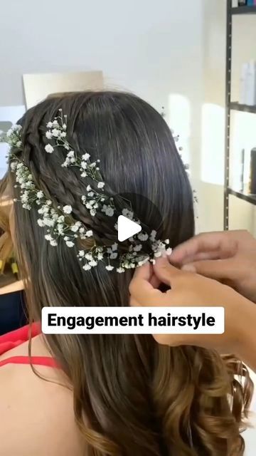 Simple Engagement Hairstyles, Engagement Look Indian, Hairstyles For Engagement Indian, Hairstyles For Weddings Indian, Engagement Hairdo, Engagement Hairstyles Indian, Hairstyle For Engagement, Hairstyles For Engagement, Hairstyles Engagement