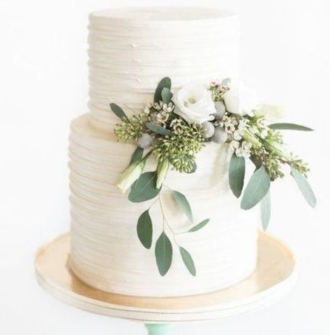 Greenery Cake, Savory Cakes, Fresh Flower Cake, Salty Cake, Simple Wedding Cake, Cake Trends, White Wedding Cake, Pumpkin Cake, Wedding Cake Designs