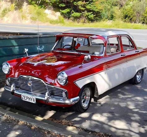 Ford Zephyr, Old Classic Cars, British Cars, Car Ford, Modern Classic, Dream Cars, Classic Cars, Ford, Trucks