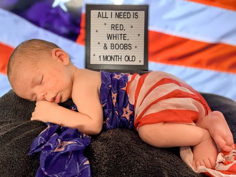 1st 4th Of July Pictures, 4th Of July Monthly Baby Pictures, First 4th Of July Baby Pictures, July Photo Shoot Ideas, First Fourth Of July Pictures, 4th Of July Newborn Pictures, July Milestone Picture Ideas, Fourth Of July Baby Pictures, Memorial Day Baby Photoshoot