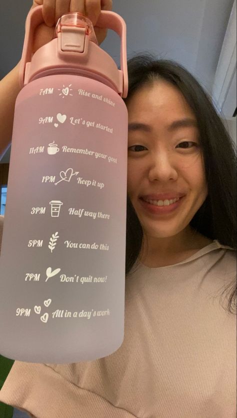 Oversized Water Bottle, Half Gallon Water Bottle Aesthetic, Motivational Water Bottle Aesthetic, 2 Litre Water Bottle Aesthetic, Drink More Water Aesthetic, Workout Bottle, Sophie Core, Motivational Bottle, Fitness Bottle