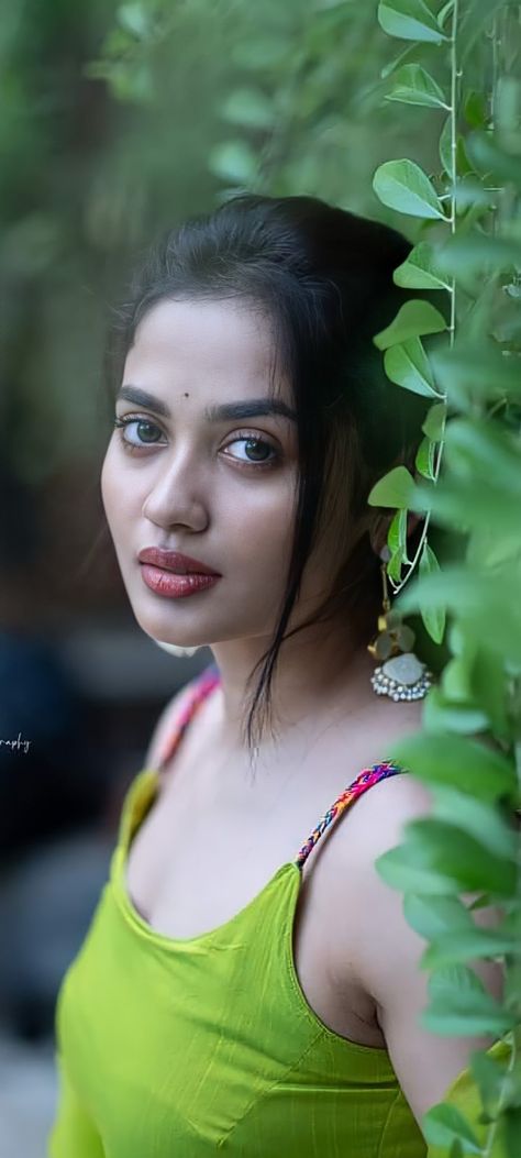 Ponnu Ash, Teju Ashwini, Beauty Crush, Baby Queen, Actress Images, Face Images, Beautiful Smile Women, Flower Beauty, India Beauty