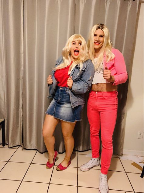 Halloween white chicks couple costume White Chicks Couple Costume, White Chicks Halloween, White Chicks Diy Costume, White Chicks Matching Pfp, White Chicks Halloween Costume, Couples Halloween Costume Blonde Girl Brunette Guy, White Chicks Costume, Halloween Hombre, Couple Halloween Costumes Meme