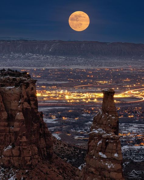 Toilet Paper Roll Art, Colorado National Monument, Grand Junction Colorado, Photo Drop, Rolled Paper Art, Visit Colorado, Dancing In The Moonlight, Scenery Pictures, Grand Junction