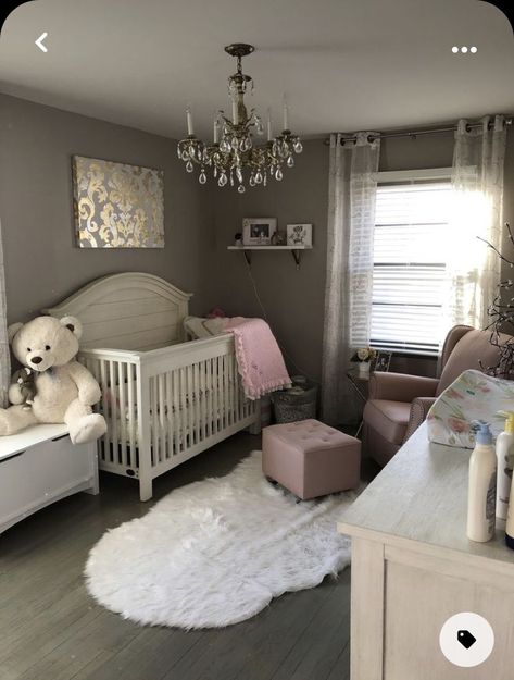 Newborn Nursery Themes, Baby Gurl Nursery, Gray Nursery Girl, Charlie Swan, Baby Nursery Inspiration, Baby Room Organization, Nursery Rooms, Baby Room Themes