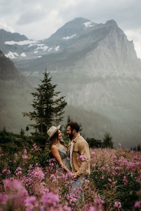 Adventurous Mountain Engagement Photos on the Going-to-the-Sun Road in Glacier National Park Winter Park Photoshoot, Alberta Engagement Photos, Mountain Wedding Photoshoot, Mountain Prenup, Couples Mountain Photoshoot, Couple Pose Ref, Montana Glacier National Park, Mountain Engagement Shoot, Dreamy Photoshoot