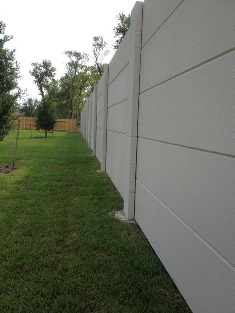 AAC Aircrete Fence – Hoggatt LP Cement Block Fence Ideas, Cement Fence Ideas, Cement Fence Ideas Concrete Walls, Concrete Fence Ideas, Aircrete Projects, Cement Fence, Aircrete Homes, Inexpensive Hot Tubs, Air Crete