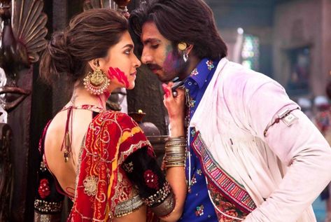 Leela Movie, Deepika Ranveer, Cute Celebrity Couples, Deepika Padukone Style, Bollywood Couples, Parineeti Chopra, Karan Johar, Mangalore, Vintage Bollywood